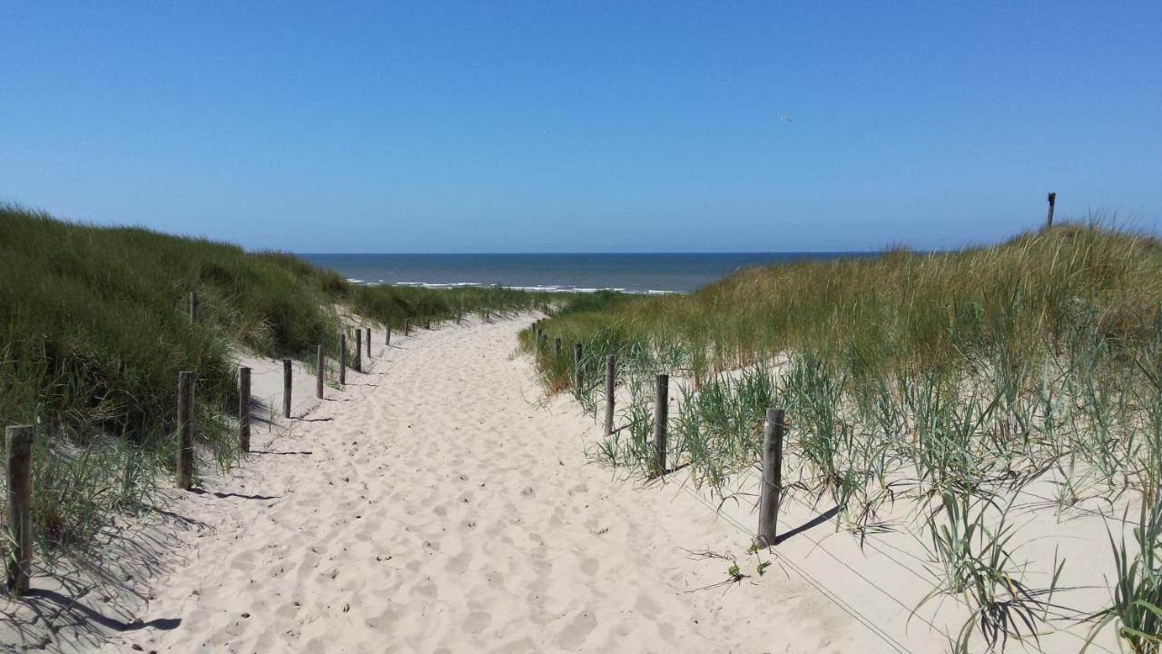 Tiny House De Boet, In Natuurgebied En Vlakbij Het Strand Hotel Callantsoog Exterior foto